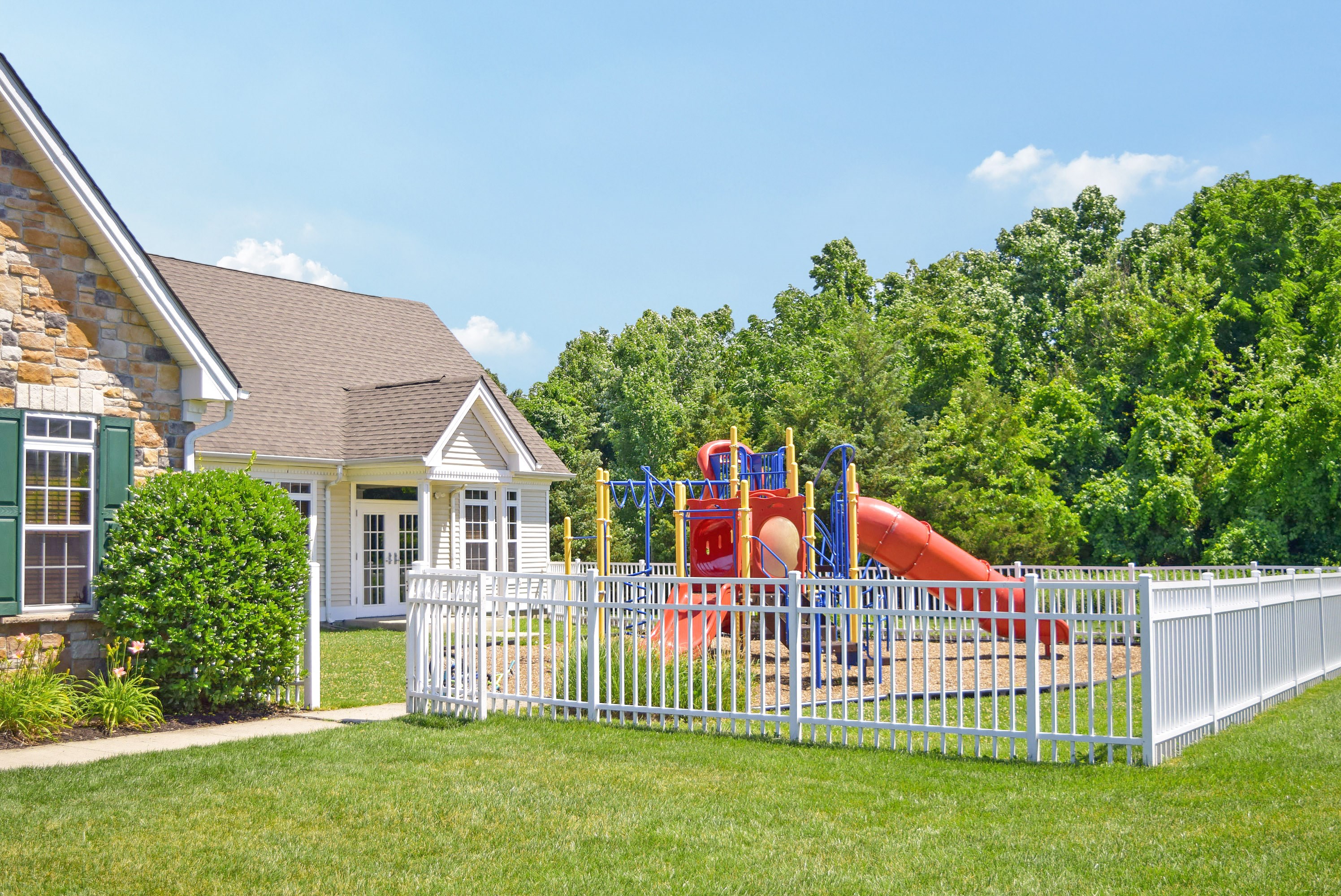 The Willows At Spring Mill Apartments, 100 Walnut Lane, Mullica Hill